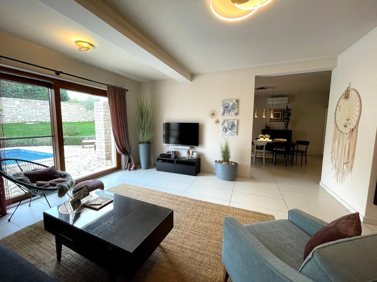 Villas Adagio Rojnici Luaran gambar