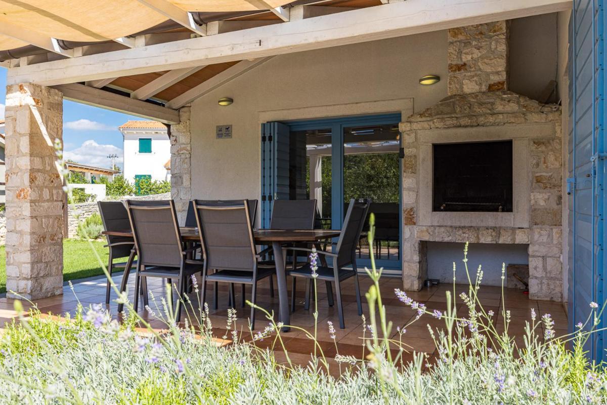 Villas Adagio Rojnici Luaran gambar